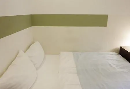 Overnight 3* برلين